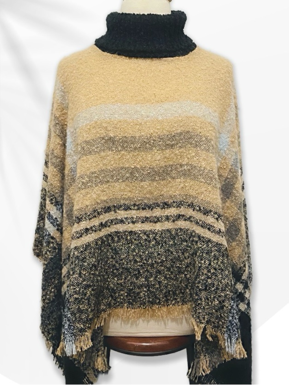 Ruggine Turtleneck Poncho OS